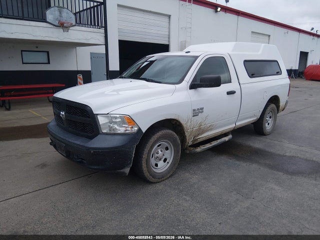 3C6JR7DGXKG597156 RAM 1500 Classic Tradesman 4x4 8&#039; Box