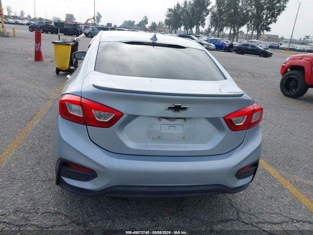 1G1BE5SM6H7130058 Chevrolet Cruze Lt Auto