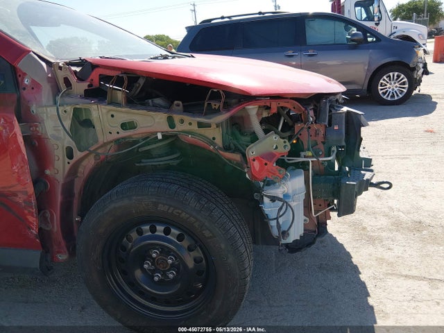 2T3RFREV5GW464907 Toyota Rav4 Xle
