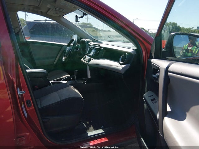 2T3RFREV5GW464907 Toyota Rav4 Xle