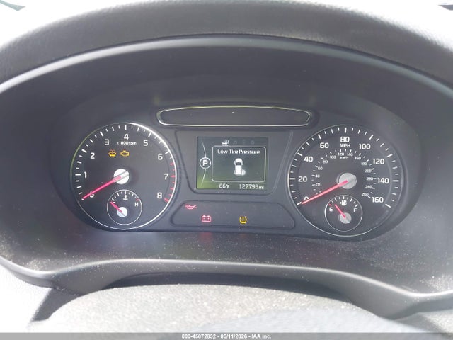 45072832 :رقم المزاد ، 5XYPGDA35GG144285 vin ، 2016 Kia Sorento 2.4l Lx مزاد بيع