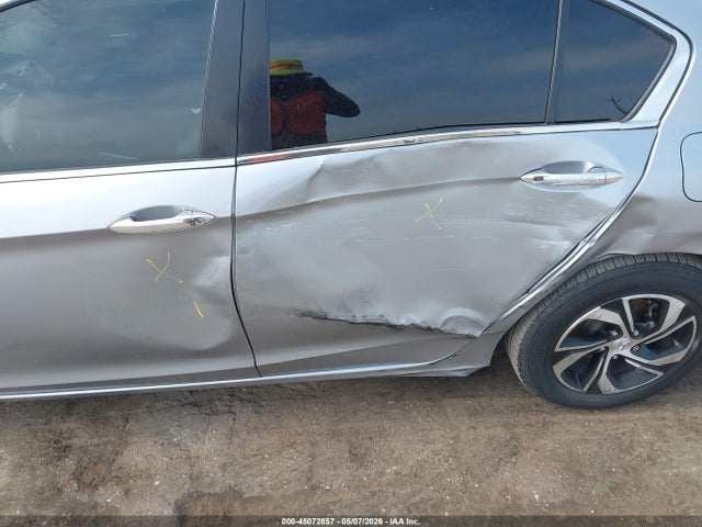Продаж на аукціоні авто 2017 Honda Accord Lx, vin: 1HGCR2F31HA245543, номер лоту: 45072857