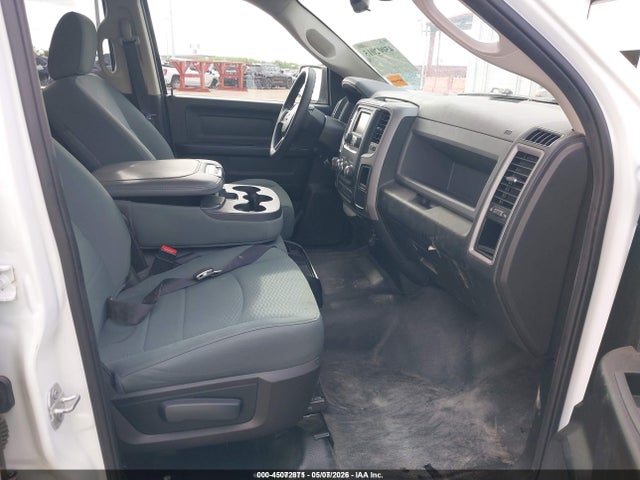 Продажа на аукционе авто 2016 Ram 1500 Tradesman, vin: 1C6RR6KG2GS393788, номер лота: 45072871