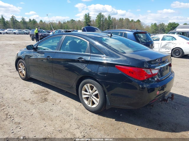 45072904 :رقم المزاد ، 5NPEB4AC4DH781680 vin ، 2013 Hyundai Sonata Gls مزاد بيع