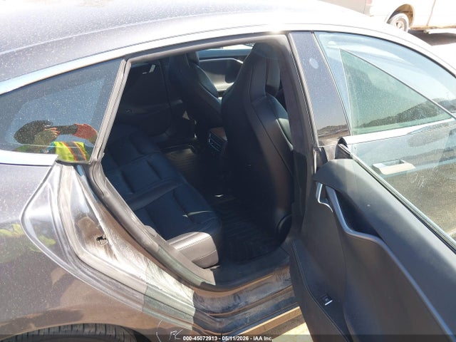 45072913 :رقم المزاد ، 5YJSA1E22KF347601 vin ، 2019 Tesla Model S 100d/75d/long Range/standard Range مزاد بيع