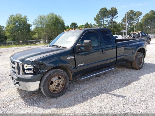 2005 Ford F-350 Lariat/xl/xlt მანქანა იყიდება აუქციონზე, vin: 1FTWX32P25EC54062, აუქციონის ნომერი: 45072916