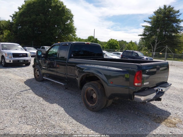 2005 Ford F-350 Lariat/xl/xlt მანქანა იყიდება აუქციონზე, vin: 1FTWX32P25EC54062, აუქციონის ნომერი: 45072916