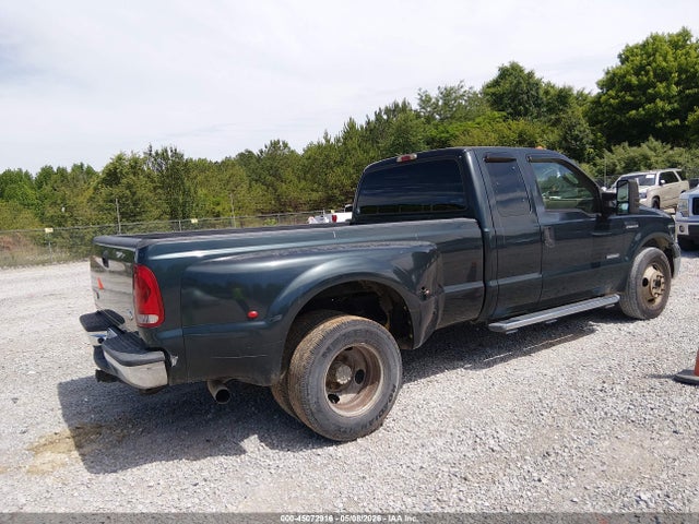 2005 Ford F-350 Lariat/xl/xlt მანქანა იყიდება აუქციონზე, vin: 1FTWX32P25EC54062, აუქციონის ნომერი: 45072916