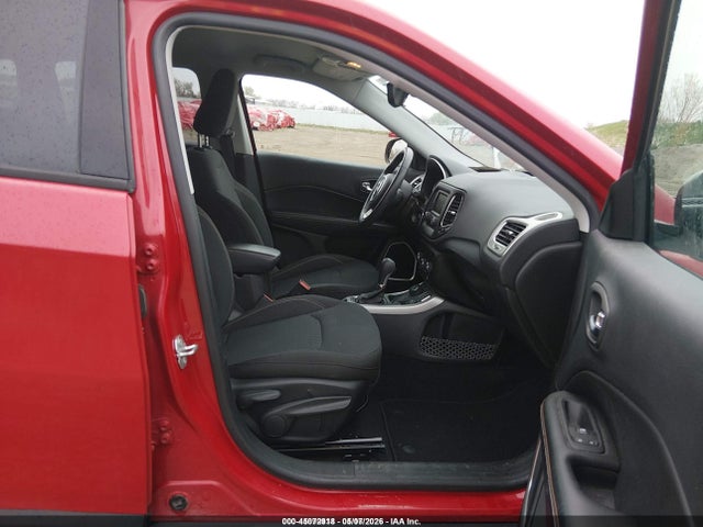 45072918 :رقم المزاد ، 3C4NJDAB7JT413760 vin ، 2018 Jeep Compass Sport 4x4 مزاد بيع