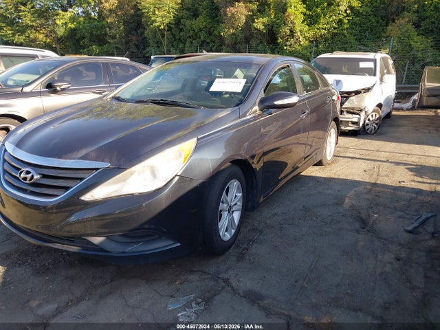 2014 Hyundai Sonata Gls მანქანა იყიდება აუქციონზე, vin: 5NPEB4AC4EH815165, აუქციონის ნომერი: 45072934