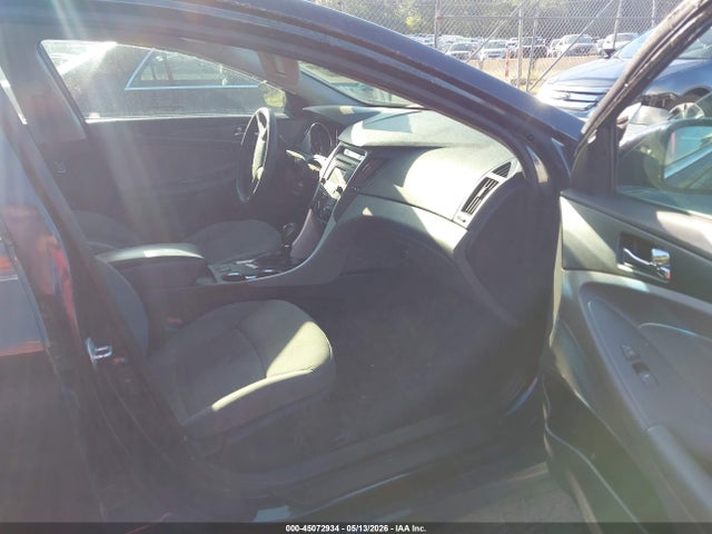 2014 Hyundai Sonata Gls მანქანა იყიდება აუქციონზე, vin: 5NPEB4AC4EH815165, აუქციონის ნომერი: 45072934