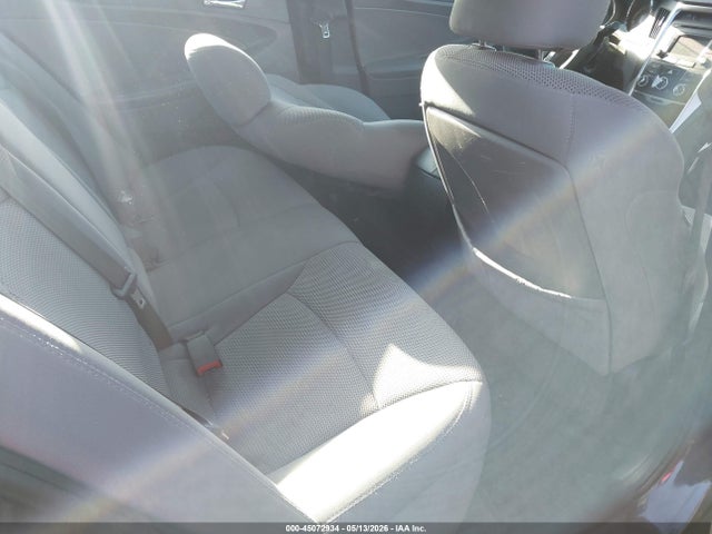2014 Hyundai Sonata Gls მანქანა იყიდება აუქციონზე, vin: 5NPEB4AC4EH815165, აუქციონის ნომერი: 45072934