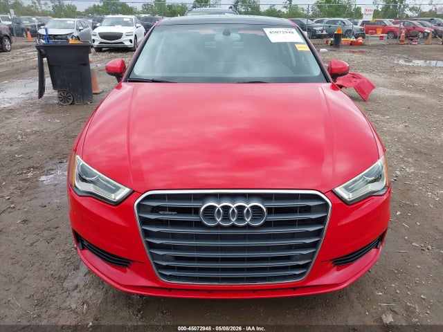 45072948 :رقم المزاد ، WAUEFGFF5F1093316 vin ، 2015 Audi A3 2.0t Premium مزاد بيع