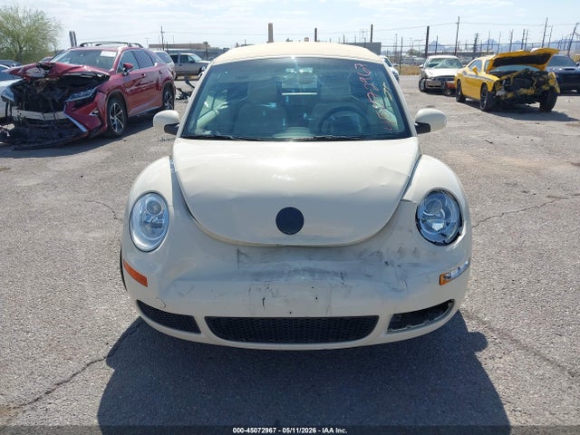45072967 :رقم المزاد ، 3VWRF31Y96M326068 vin ، 2006 Volkswagen New Beetle 2.5 مزاد بيع