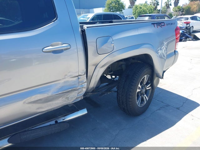 2017 Toyota Tacoma Trd Sport მანქანა იყიდება აუქციონზე, vin: 3TMAZ5CN3HM045490, აუქციონის ნომერი: 45072985