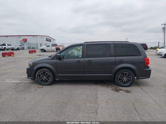 Продаж на аукціоні авто 2017 Dodge Grand Caravan Gt, vin: 2C4RDGEG1HR674637, номер лоту: 45073004