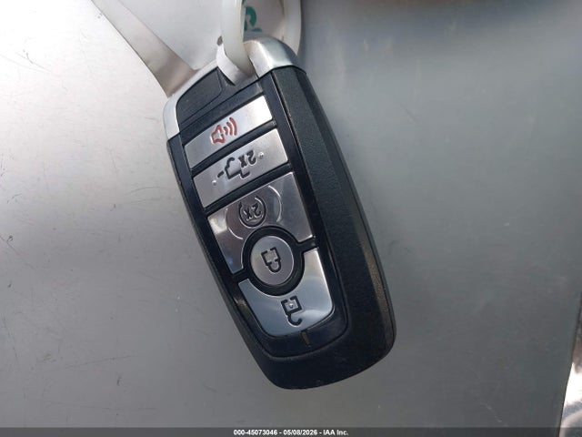 2013 Lincoln Mkz მანქანა იყიდება აუქციონზე, vin: 3LN6L2G92DR826268, აუქციონის ნომერი: 45073046