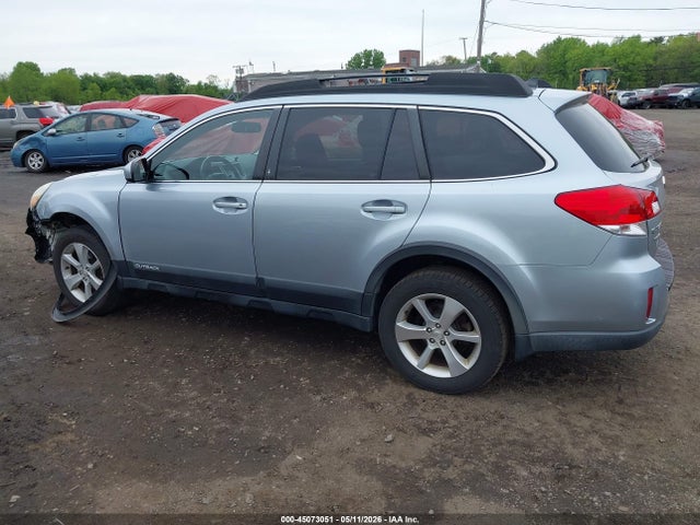 Aukcja sprzedaży 2013 Subaru Outback 2.5i Limited, vin: 4S4BRBLC9D3275091, numer aukcji: 45073051