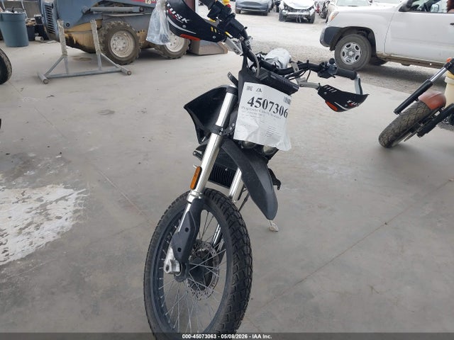 538XXDZ40PCC22578 Zero Motorcycles Inc Fx