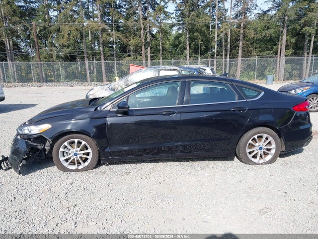 45073103 :رقم المزاد ، 3FA6P0HD4LR136090 vin ، 2020 Ford Fusion Se مزاد بيع