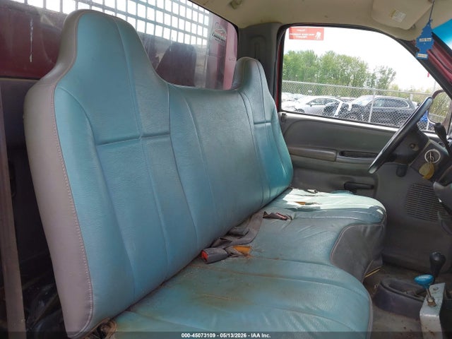 45073109 :رقم المزاد ، 3B6MF3651XM569844 vin ، 1999 Dodge Ram 3500 St مزاد بيع
