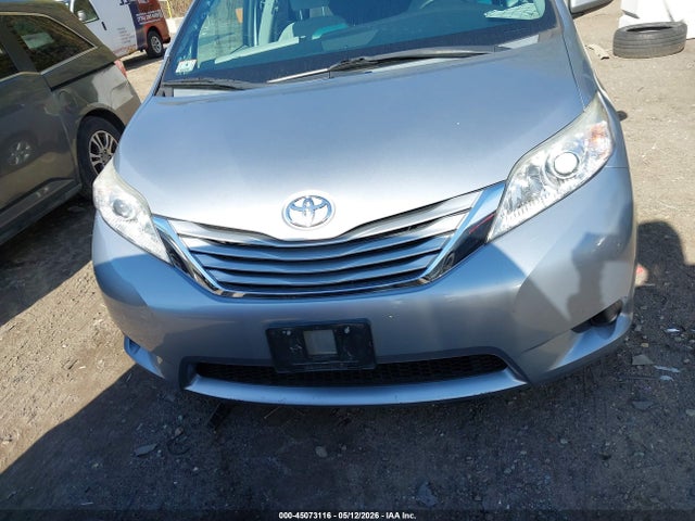 Aukcja sprzedaży 2015 Toyota Sienna Le 8 Passenger, vin: 5TDKK3DC3FS657213, numer aukcji: 45073116