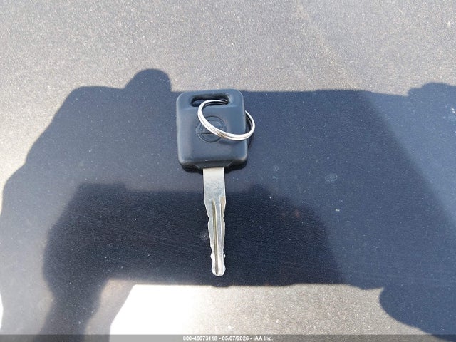 2016 Nissan Versa Note S Plus მანქანა იყიდება აუქციონზე, vin: 3N1CE2CP4GL380740, აუქციონის ნომერი: 45073118
