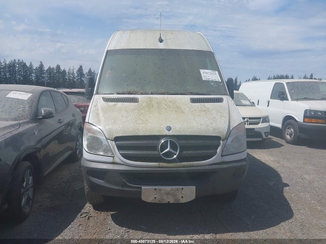 45073125 :رقم المزاد ، WD3PE8CC6D5776818 vin ، 2013 Mercedes-benz Sprinter 2500 High Roof مزاد بيع