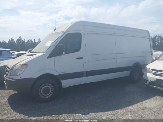 45073125 :رقم المزاد ، WD3PE8CC6D5776818 vin ، 2013 Mercedes-benz Sprinter 2500 High Roof مزاد بيع