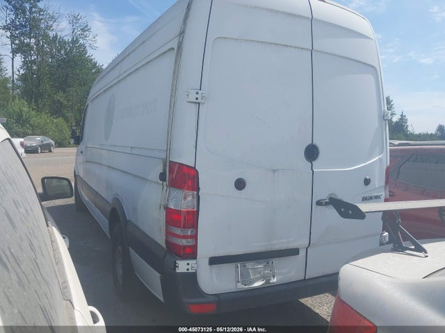 45073125 :رقم المزاد ، WD3PE8CC6D5776818 vin ، 2013 Mercedes-benz Sprinter 2500 High Roof مزاد بيع