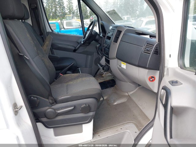 45073125 :رقم المزاد ، WD3PE8CC6D5776818 vin ، 2013 Mercedes-benz Sprinter 2500 High Roof مزاد بيع