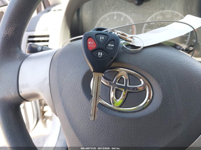 Продаж на аукціоні авто 2010 Toyota Corolla Le, vin: 1NXBU4EE3AZ192982, номер лоту: 45073135