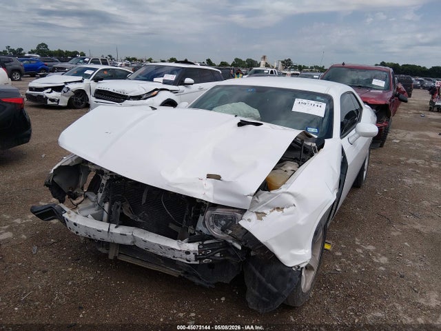 45073144 :رقم المزاد ، 2C3CDYAG4DH708611 vin ، 2013 Dodge Challenger Sxt Plus مزاد بيع