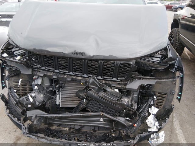 2025 Jeep Grand Cherokee L Altitude X 4x4 მანქანა იყიდება აუქციონზე, vin: 1C4RJKAG6S8660365, აუქციონის ნომერი: 45073153