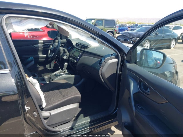 JN1BJ1CVXLW545761 Nissan Rogue Sport S Fwd Xtronic Cvt