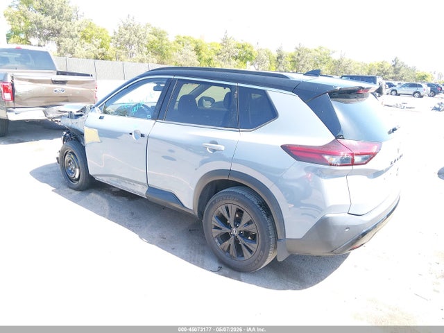 JN8BT3BA4PW009125 Nissan Rogue Sv Fwd