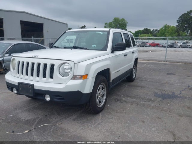 45073179 :رقم المزاد ، 1C4NJPBA6GD774497 vin ، 2016 Jeep Patriot Sport مزاد بيع