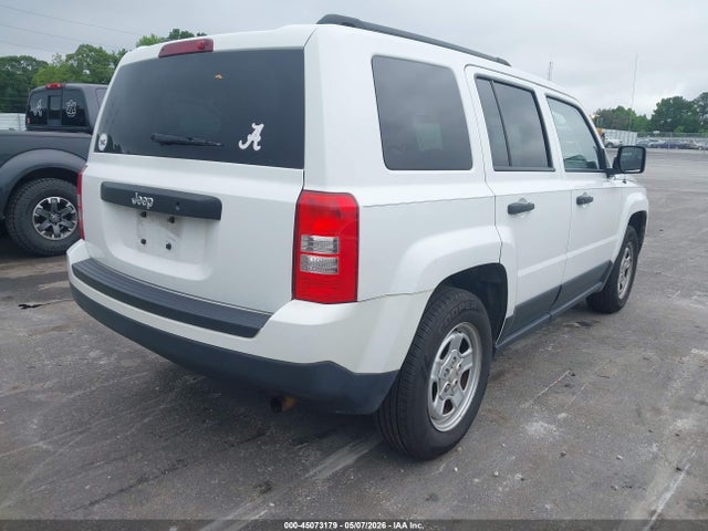 45073179 :رقم المزاد ، 1C4NJPBA6GD774497 vin ، 2016 Jeep Patriot Sport مزاد بيع