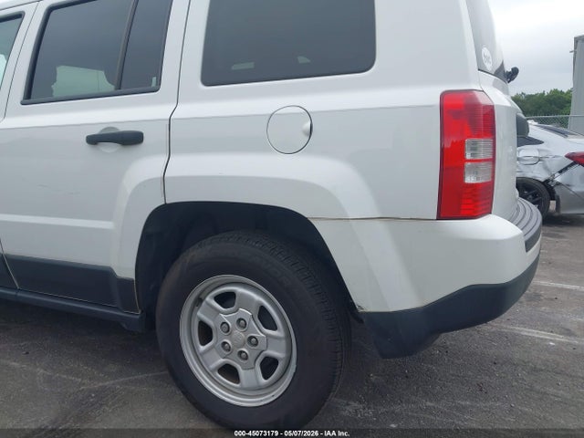45073179 :رقم المزاد ، 1C4NJPBA6GD774497 vin ، 2016 Jeep Patriot Sport مزاد بيع