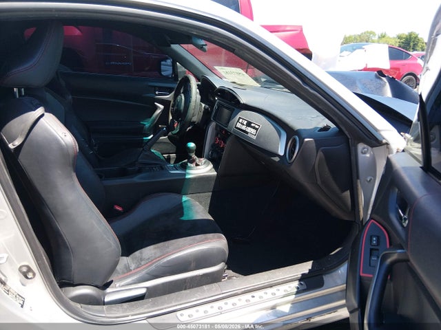 2014 Subaru Brz Limited მანქანა იყიდება აუქციონზე, vin: JF1ZCAC12E8605368, აუქციონის ნომერი: 45073181