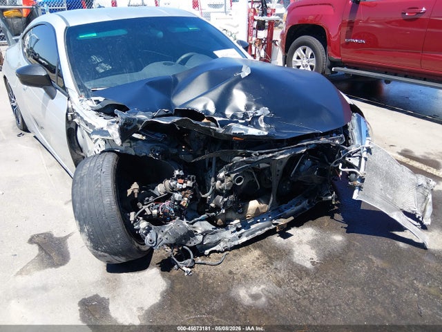 2014 Subaru Brz Limited მანქანა იყიდება აუქციონზე, vin: JF1ZCAC12E8605368, აუქციონის ნომერი: 45073181