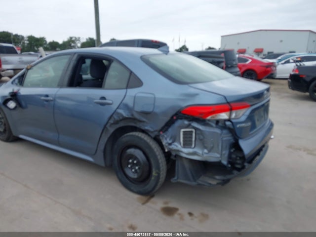 Продажа на аукционе авто 2021 Toyota Corolla Le, vin: JTDEPMAE1MJ164120, номер лота: 45073187