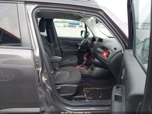 Jeep Renegade Trailhawk 2016 ZACCJBCT6GPD39314 Image 5