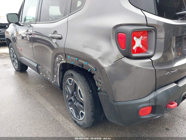 Jeep Renegade Trailhawk 2016 ZACCJBCT6GPD39314 Image 6