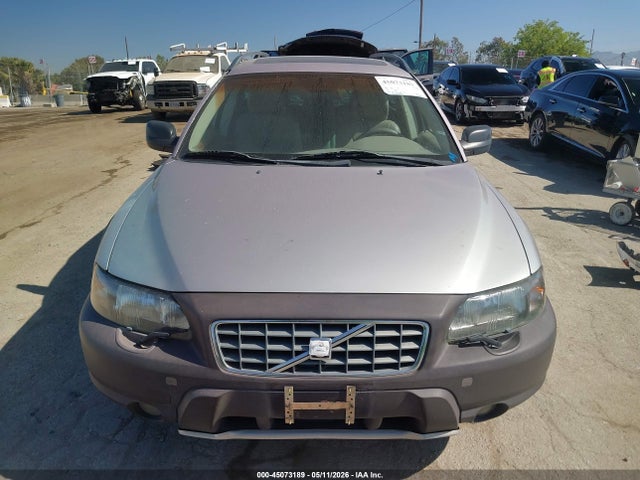 2004 Volvo Xc70 2.5t მანქანა იყიდება აუქციონზე, vin: YV1SZ59H341153857, აუქციონის ნომერი: 45073189