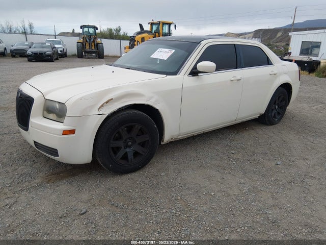 Продажа на аукционе авто 2007 Chrysler 300, vin: 2C3LA43R57H600664, номер лота: 45073197