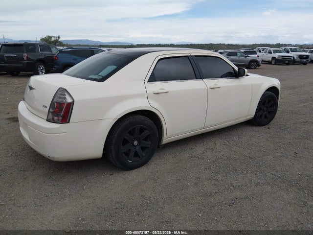 Продажа на аукционе авто 2007 Chrysler 300, vin: 2C3LA43R57H600664, номер лота: 45073197