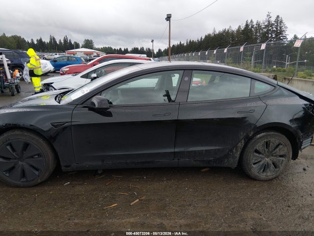 Tesla Model 3 Premium All-wheel Drive 2026 5YJ3E1EB6TF132278 Image 15