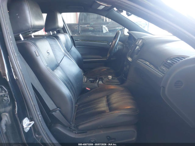 2019 Chrysler 300 300s მანქანა იყიდება აუქციონზე, vin: 2C3CCABG8KH538744, აუქციონის ნომერი: 45073209