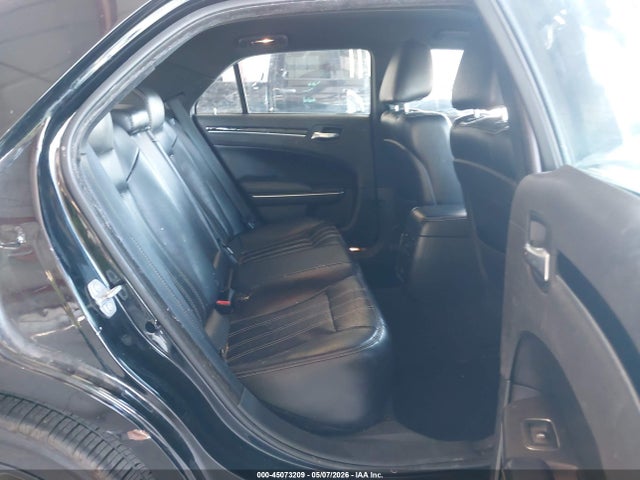 2019 Chrysler 300 300s მანქანა იყიდება აუქციონზე, vin: 2C3CCABG8KH538744, აუქციონის ნომერი: 45073209